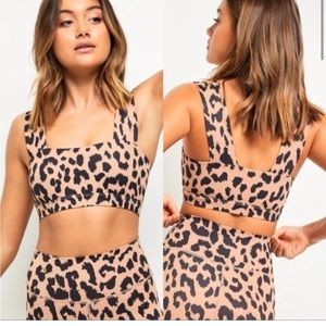 ALLFENIX Cheetah Sports Bra Squareneck XS